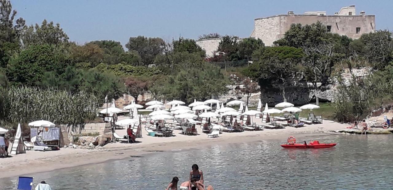 Bilocale Punta Rosa - Fronte Spiaggia Otranto Exteriör bild