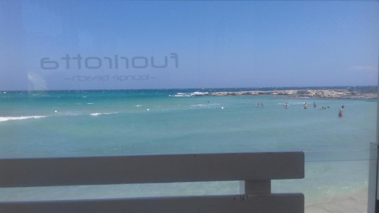 Bilocale Punta Rosa - Fronte Spiaggia Otranto Exteriör bild