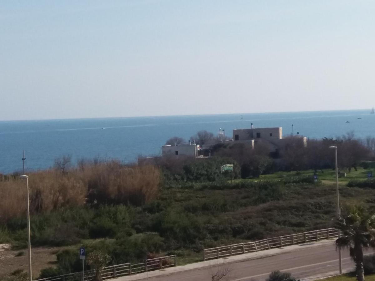Bilocale Punta Rosa - Fronte Spiaggia Otranto Exteriör bild